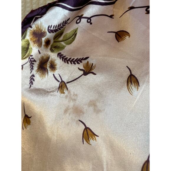 VTG Silky Cottage Core Floral Purple & White Square Neck Scarf - Picture 2 of 11